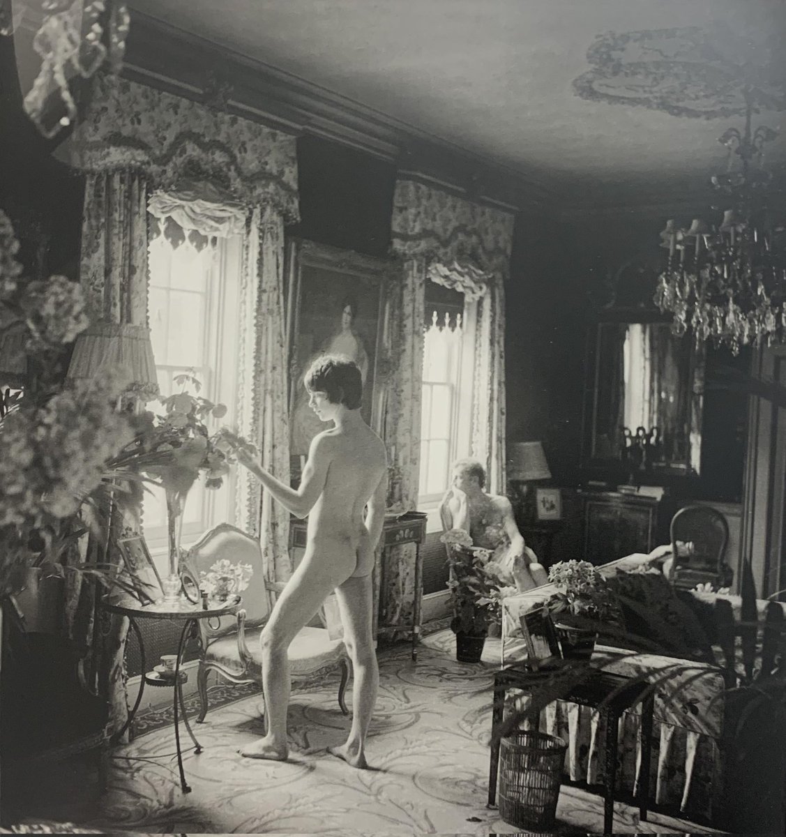 ColeccionMMoret's tweet photo. La foto.
#CecilBeaton #GervaseGriffiths #PatrickProcktor #ReddishHouse https://t.co/E73vzexSRt