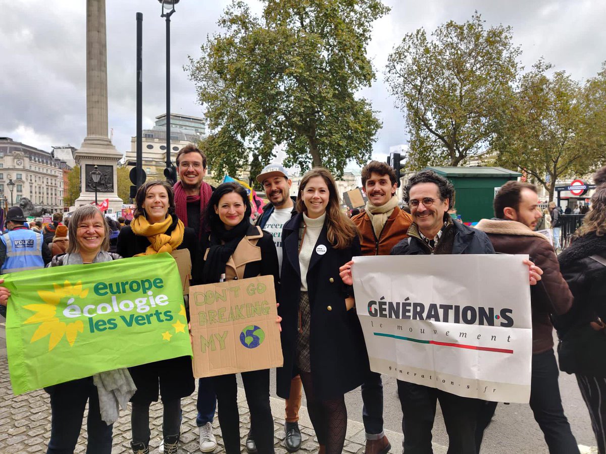Merci à tous d’être venus vous joindre à nous à la marche pour le climat hier à Londres. Une super mobilisation! 💪🏻🌎 <a href="/placepubliqueuk/">Place Publique UK</a> <a href="/generations_gb/">Génération•s Royaume-Uni</a>