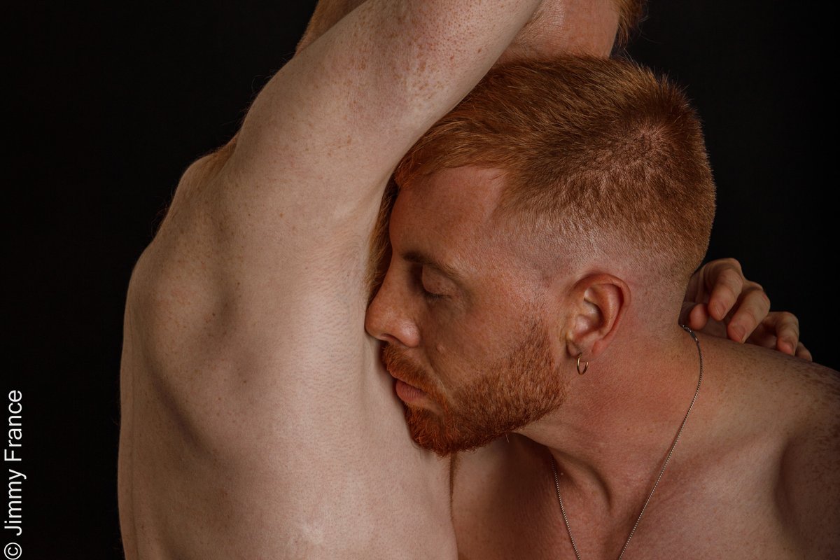 Jimmy_Grey_FR's tweet photo. 5 sens : l'odorat.
#5sens #odorat #roux #ginger #frenchphotographer #sense5 https://t.co/Lxi8p51uig