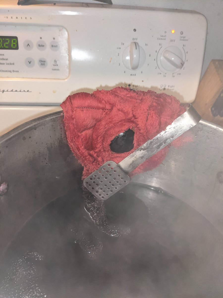 GabbisCustoms's tweet photo. I always feel like a mad scientist or a witch at the dye pot! Currently working on a Grogu as Darth Maul for a commission! I call him Darth Grogu! #SmallBusiness #Commission #StarWars #Grogu #BabyYoda #DarthMaul #buildabear https://t.co/Erda5j7iX8
