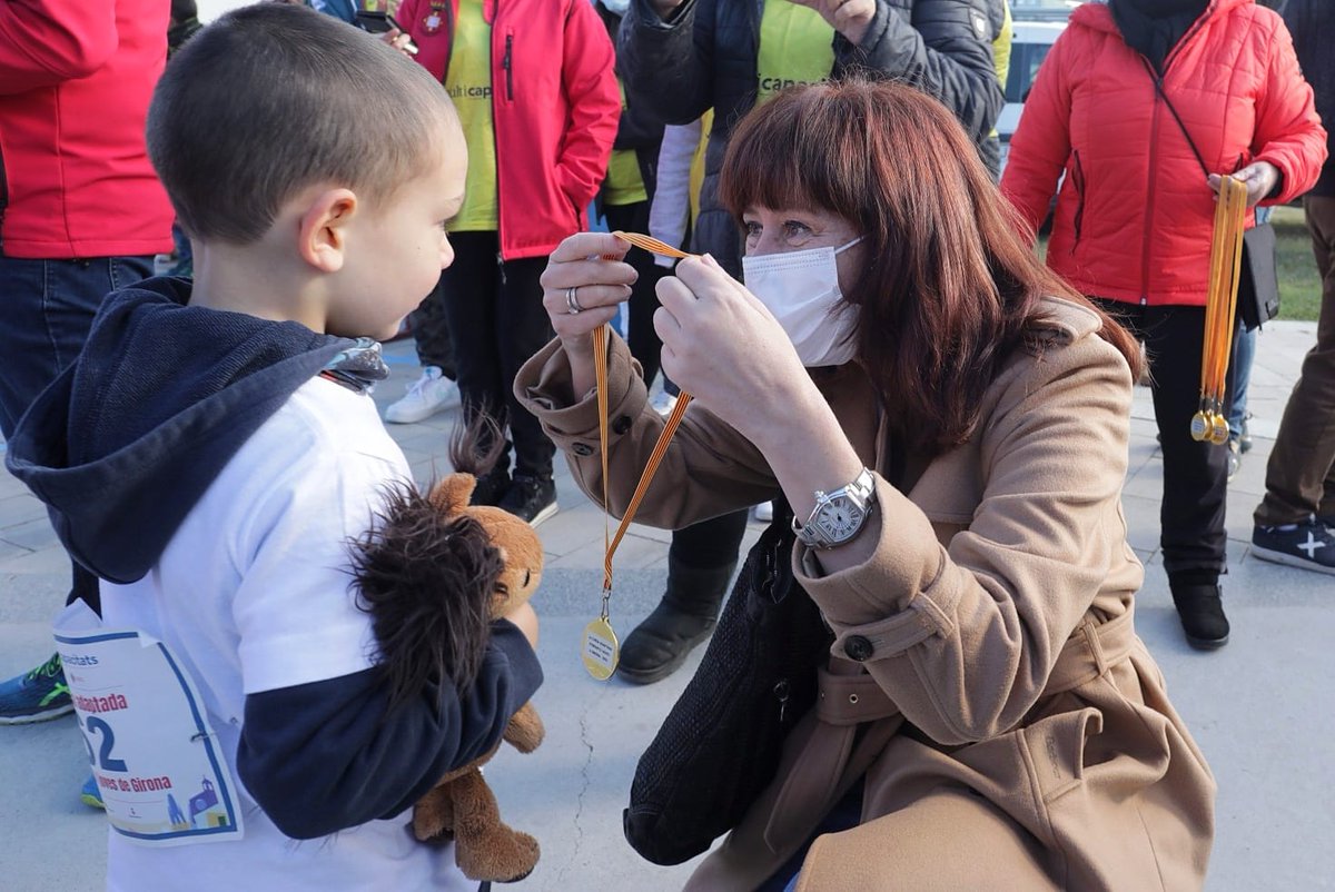 🎡🏁 Més de 90 infants i joves han participat a la 1a Cursa adaptada de Girona. Una jornada d'èxit i de molts somriures, inclosa dins les #FiresGirona de la mà de <a href="/multicapacitats/">Multicapacitats</a>
