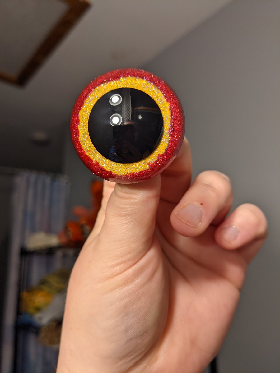GabbisCustoms's tweet photo. It's my first time painting eyes for a commission, and I think they came out pretty cool! #SmallBusiness #Commission #StarWars #Grogu #BabyYoda #DarthMaul #buildabear https://t.co/MnWpE7EiVB