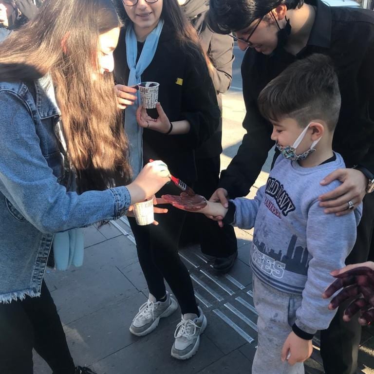 NevuAsenalari's tweet photo. "Lösemi değil iyilik bulaşır!"
@asenayesilyurt0
@AliTrkr50
@deryatunc46
@Merve21659678
@Gzdulukanoglu
#nevşehir #ülküocakları
#lösev https://t.co/Lzd29jtTGa
