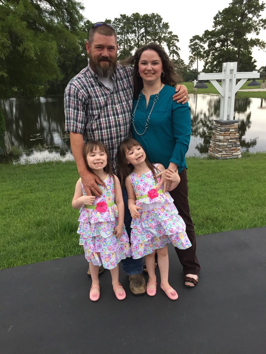 aaron_tagerson's tweet photo. Happy Happy Anniversary to my Lovely Bride @BooksCoffeeKids, there is no way imaginable Without You! Thank you for all you do and Creating this Awesome Family &amp; Life with me! I Love You!!🤗😘🤗❣❤❣💪 https://t.co/xcIRt6LeQW