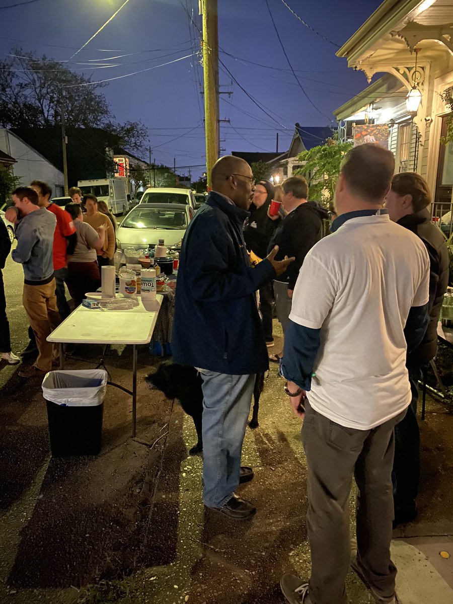 votejayhbanks's tweet photo. Hitting a block party was great way to celebrate with neighbors in the Irish Channel after a successful day early voting! Election Day is November 13th! #StaywithJay #NOLA #NewOrleans https://t.co/4PBjthONDO