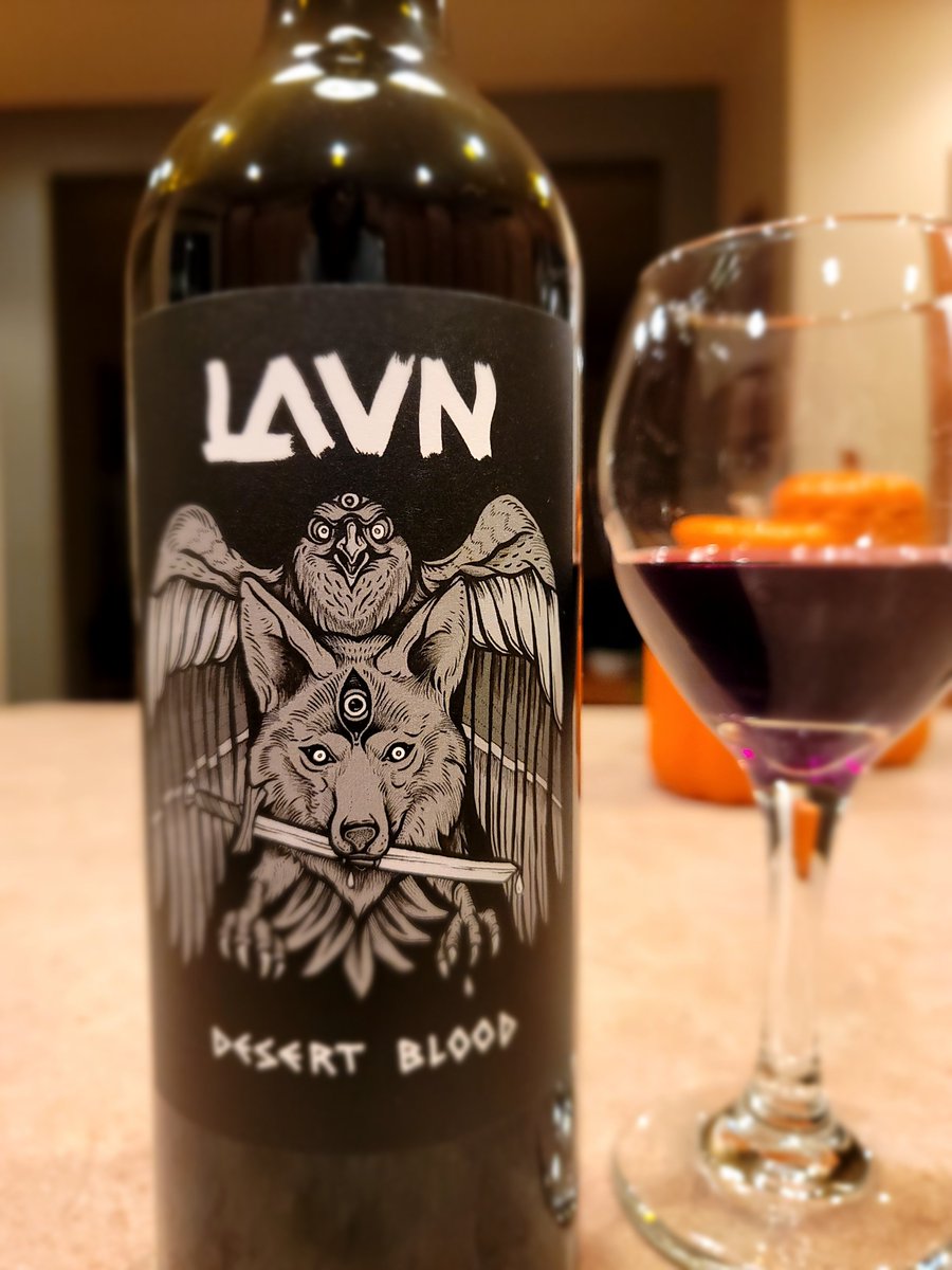 Experience46D's tweet photo. YUM! 100% Cab Sauv.  Fun fact, the winemaker is in college studying to be an engineer. Find him on Instagram (@lavnwine). Get some spectacular wine AND contribute to his college education fund!
#wawine #cabsauv #cabsauvignon #tricitieswa #washingtonwine #supportsmallbusiness https://t.co/Qq5w2N4GWX