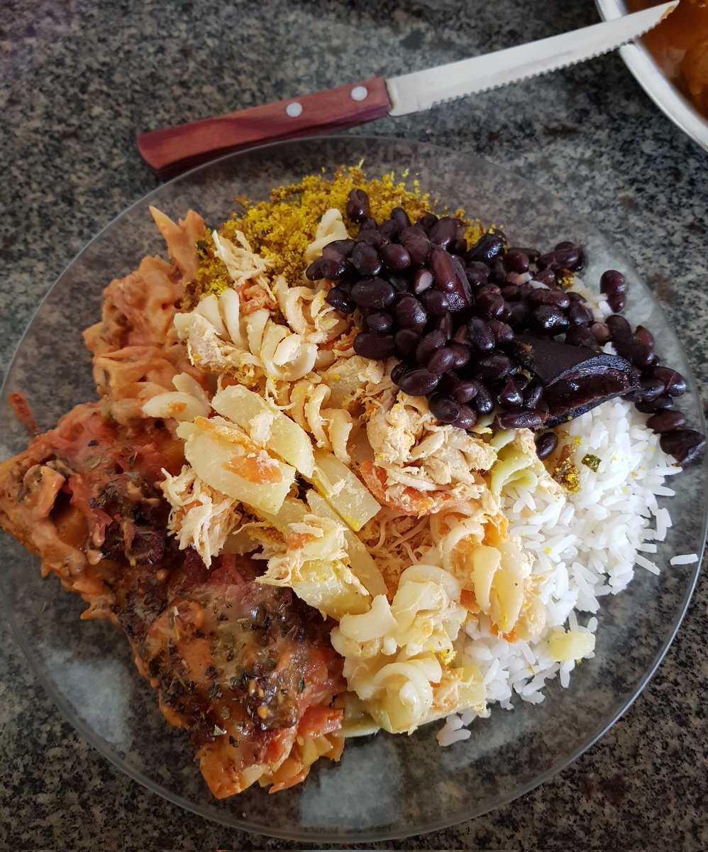 Brun0liveiraa's tweet photo. Começando o domingo de decisão na #MLS com prato típico do Nordeste.
#MLSCupPlayoffs
#MLS #DecisionDay #playoffsMLS https://t.co/kTSJkhE4sD
