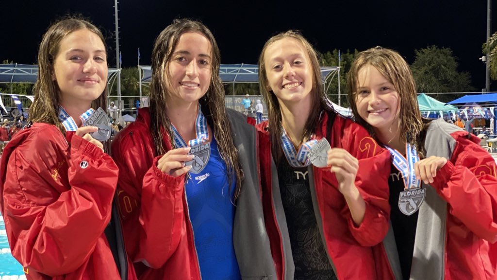 TPrep_Athletics's tweet image. SWIM // 🏊‍♀️ FHSAA State Meet: Girls’ 200FR Relay finished 7th

⏱ | 1:39.08
📋 | bit.ly/3EWSH4b

🐢 #GoTerps