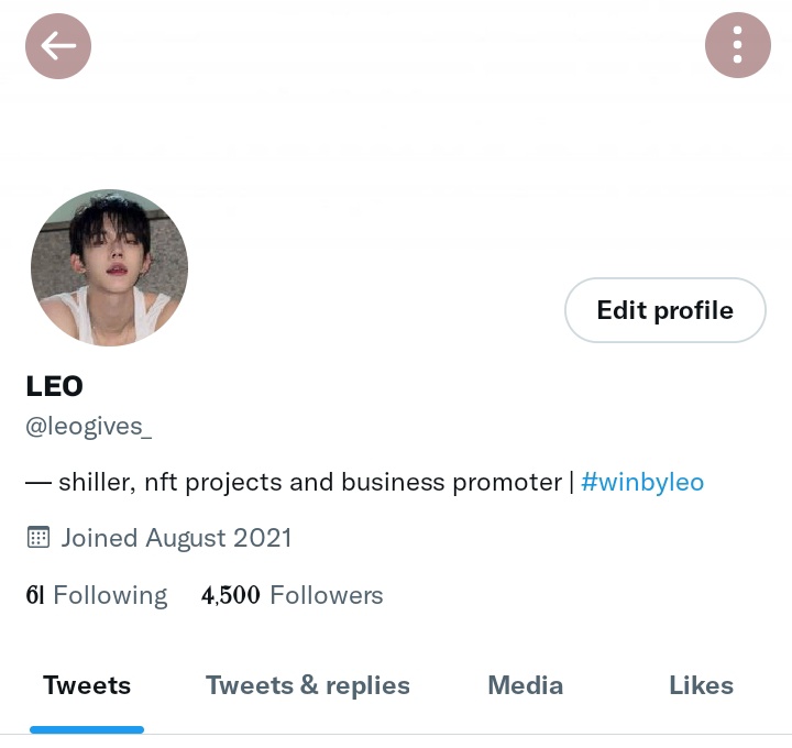 leogives_'s tweet photo. happy 4,5k to us!! https://t.co/gTTWD2eeiM