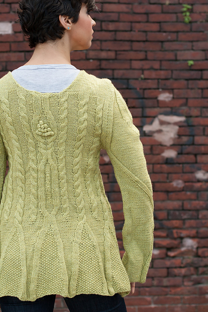 The Maize Sweater by <a href="/knitgrrl/">Shannon Okey</a> sprang, fully formed, from the yarn ball. She’s been called a lot of things since—Corn Goddess, Tonantzin, but “Maize” stuck. Like ripe corn in a summertime field, with cabled furrows running around the body. 

buff.ly/3f4Q1rc