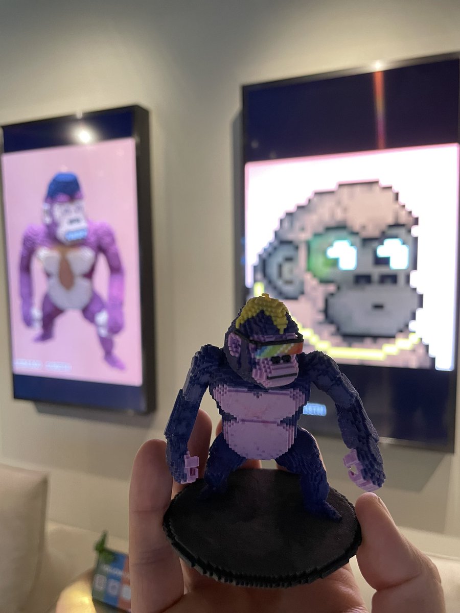 DJ SWΞI tweet media