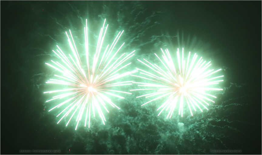 paddysaurus's tweet photo. Also on the blog today are #Firework photos from the scouts' #FireworksAtYourFence display in #Bath yesterday! https://t.co/x4KBbUObFM
(it's split across two blog posts, so remember to click on the link at the base to see the second batch!)
@WeLoveBath @eastofbath1 https://t.co/xseg0Q0K6i