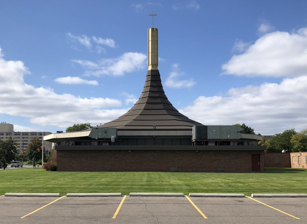 JoshLipnik's tweet photo. Just found out that the great Detroit architect Nathan Johnson passed away at age 96. Although he designed buildings of all types, he was particularly important as a pioneer and innovator of modernist architecture for Black churches. https://t.co/8VIodMdIou