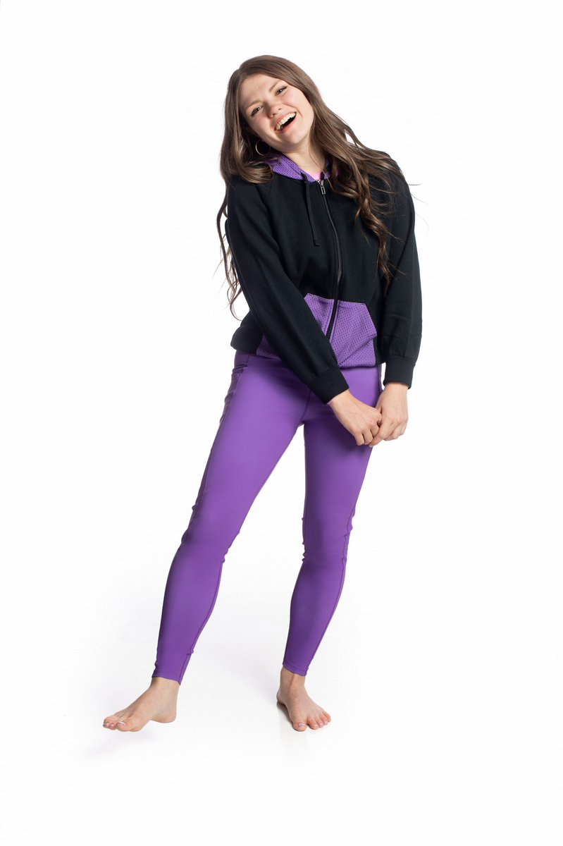 Only 2 more days to shop our collection! We can’t believe it’s almost over!😭Tag in the comments a bestie who you think should buy something and twin with you!💜