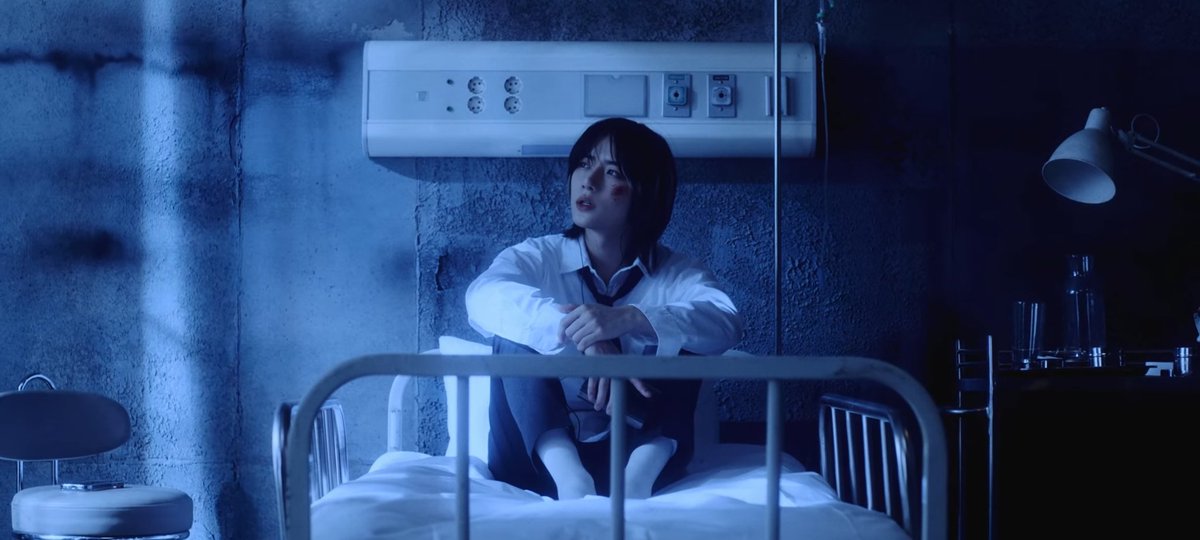 boumgyu3's tweet photo. So this is my theory on why Beomgyu is wounded and in hospital. Maybe this is from loserlover where he fell from the bike and in the mv I think the father found out he is gay or bi so he put him in the mental hospital to 'fix' him? https://t.co/OCq6cbeCht