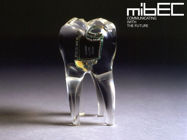 digrejamor's tweet photo. "The Audio Tooth Implant", by Auger Loizeau, is a miniature audio output device and receiver implanted into the tooth. It a form of electronic telepathy as the sound information resonates directly into the consciousness. @DesignFromTheF1 #DesignFromTheFuture https://t.co/weShyUWncl