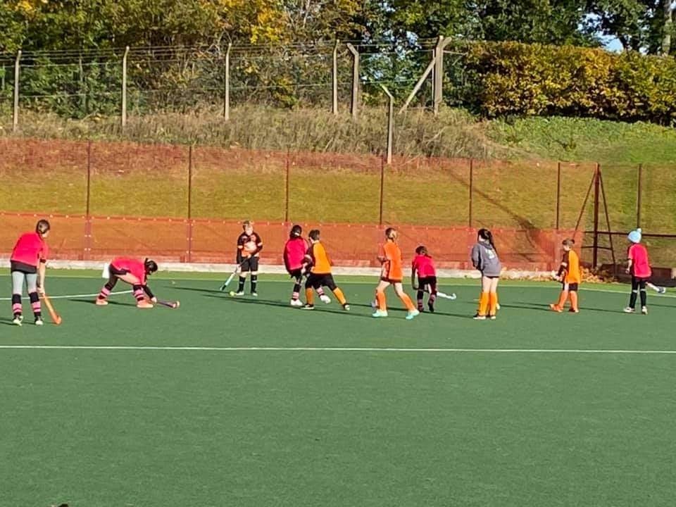 SWYHA1's tweet photo. U8s &amp; U10s friendly matches at Cwmbran and Brecon this morning.  Thank you coaches and parents for making this happen. @Whitchurch_HC @PenarthLadiesHC @RhonddaLadies @breconhc @CowbridgeHockey @AHCOFFICIAL @GwentHockeyClub @riscahockeyclub @SwanseaHC @CwmtaweLadiesHC @C_MetHCJnrs https://t.co/Zgdu0QoXkM