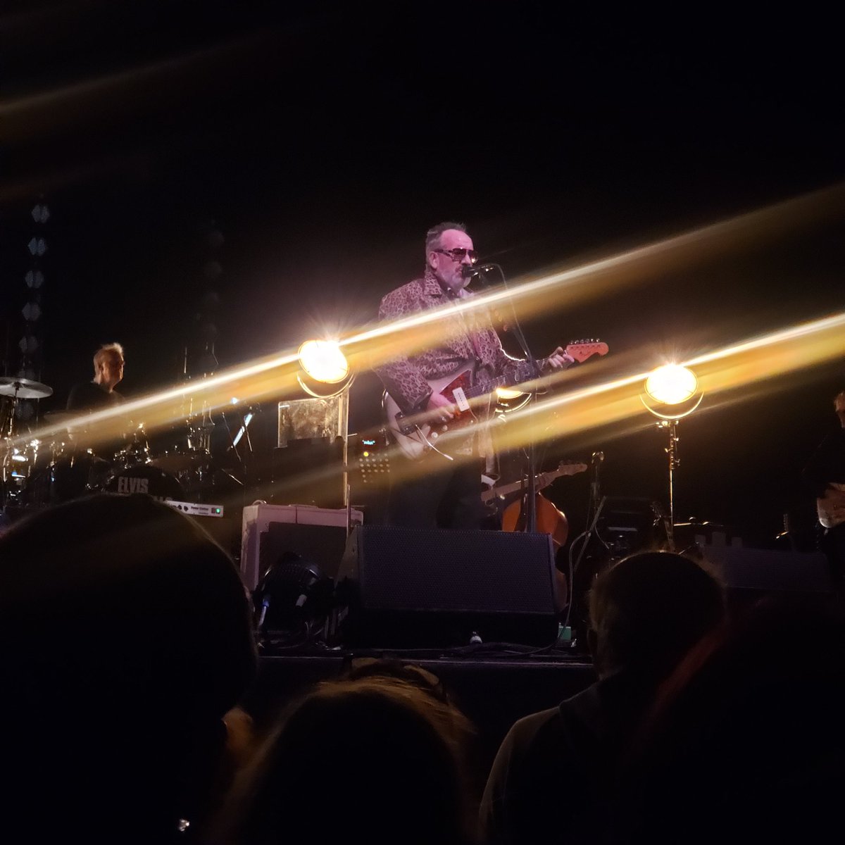 areallybiglife's tweet image. Heard and fell in love with my first Elvis song in 1983.

Finally got to hear it live last night. 🖤