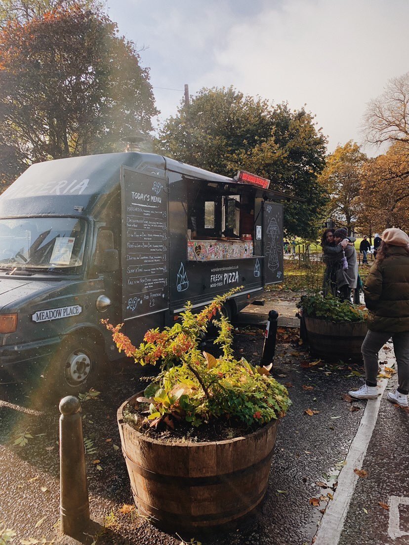 We are out here blessing your feed with this stunning autumnal vibes brought to you by @majelleabell
.
.
Season after season, you already know we’re always gonna be your favourite side-piece. year round beb x x