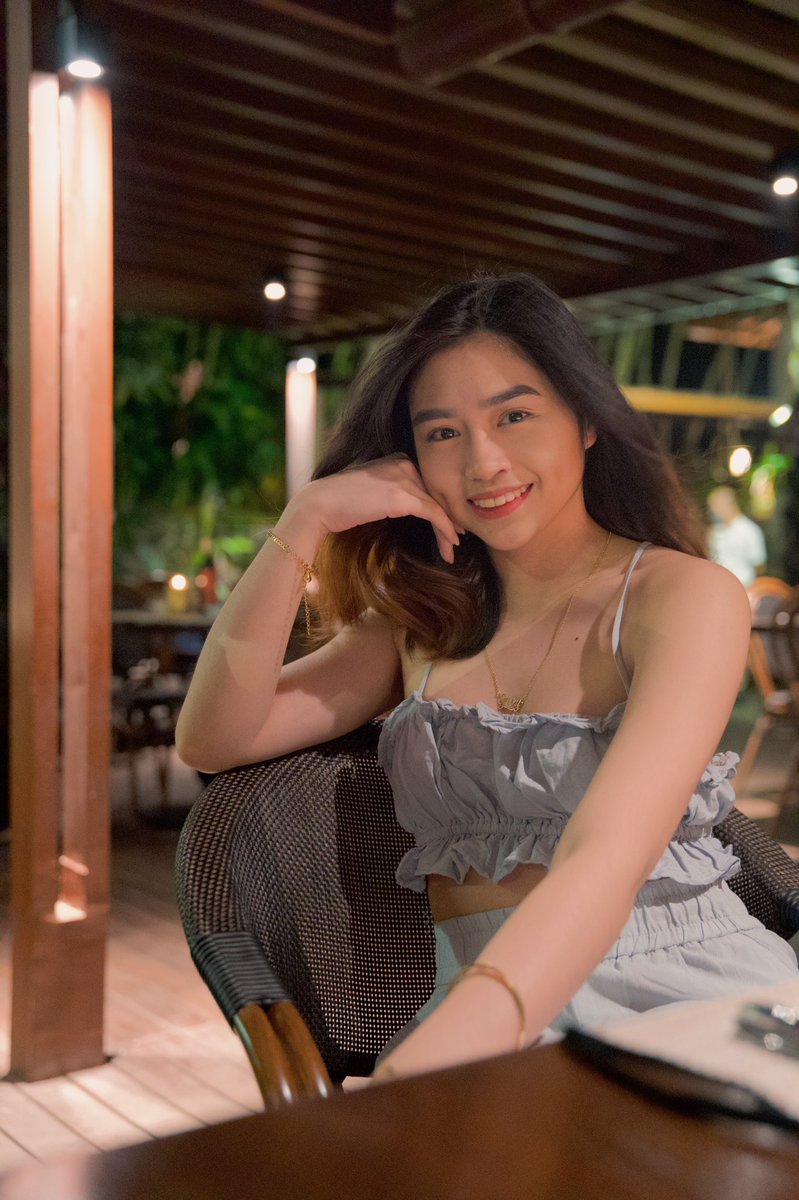 _mariyaaaaaa_'s tweet photo. Happy Birthday Mmmy @gwyomi !!🥰 Thank you sa paggawa ng magagandang story💛 thank you sa pag inspire sakin🌻 And thank you sa mga story mo na nag turo sakin maghintay sa tamang tao na para sakin😊 Stay Safe and Healthy Always Mmmy Gwy!!😘 I Love You!!💛 Enjoy your special day💛 https://t.co/m0CHG1p1Me