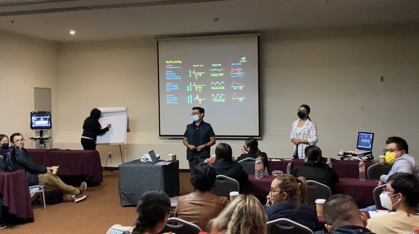 OrlandoRPN's tweet photo. Imágenes de algunos Talleres del #3erUpDate en Medicina Crítica y Urgencias del fin pasado, encantado de que cada vez hay más participación Femenina enseñando de #POCUS, Monitoreo Hemodinámico y Neurocrítico, expertas en Emergencias, Medicina Crítica y Neurocirugía. #SMMCE 🇲🇽 https://t.co/YVFM6h3roC