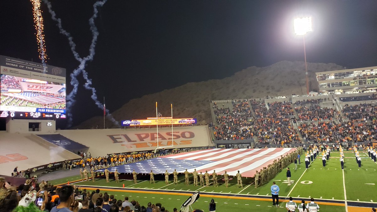 buenonate's tweet photo. #210TriangleOfToughness #utsafootball #UTSAvsUTEP
Great win against Utep! The crowd was lit! https://t.co/0wpOJynHbE