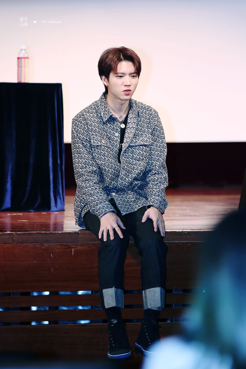 ApricotTREE_Wh's tweet photo. #우현 #남우현
아니~~ 며칠 전까지 냉열사 활동하시던 분 맞냐며ㅠㅠ 아기강아진데,,ㅠ,,,,기냥 애긴데,,, ㅠㅠ,,,, https://t.co/NgZcGuTUms