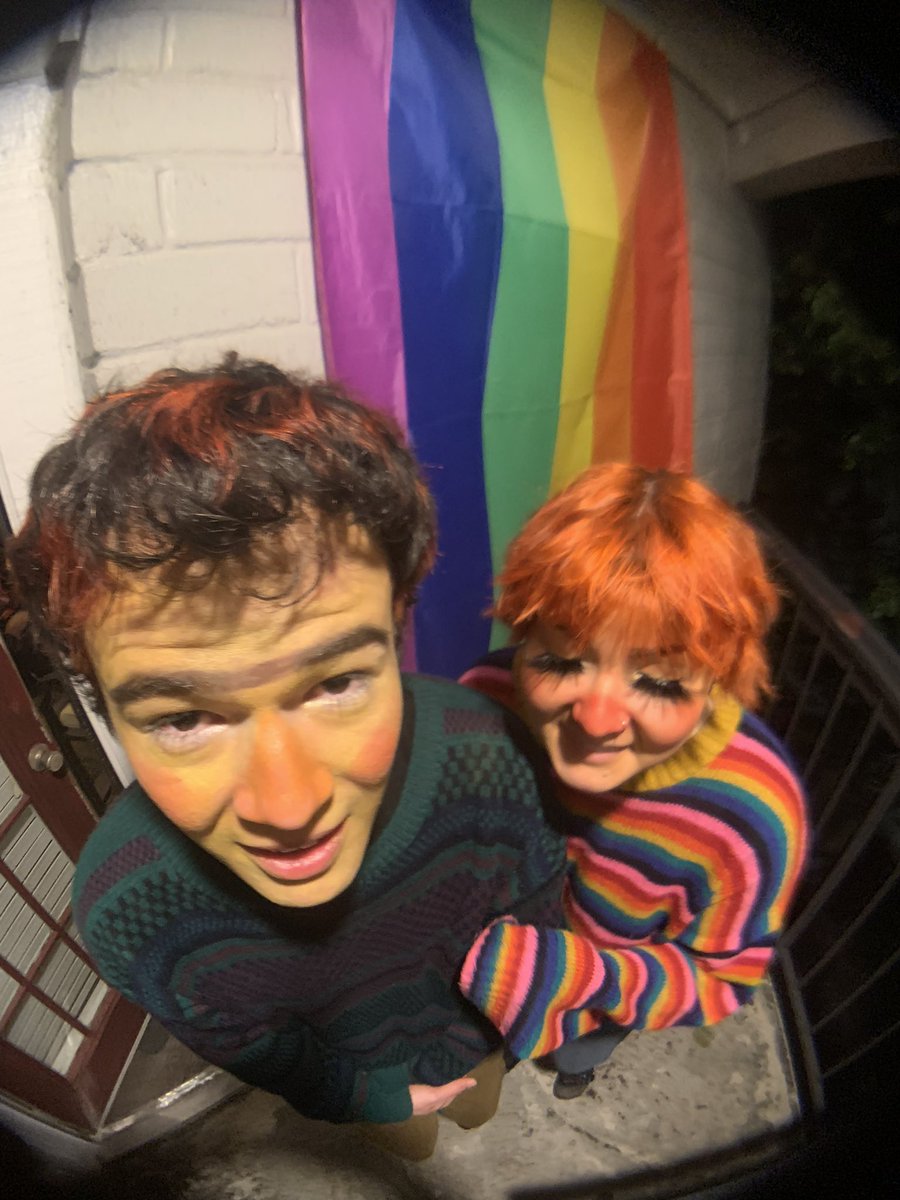 bunnnnybun's tweet photo. 🌈bert and ernie are boyfriends🌈 https://t.co/YCBjlUllm5