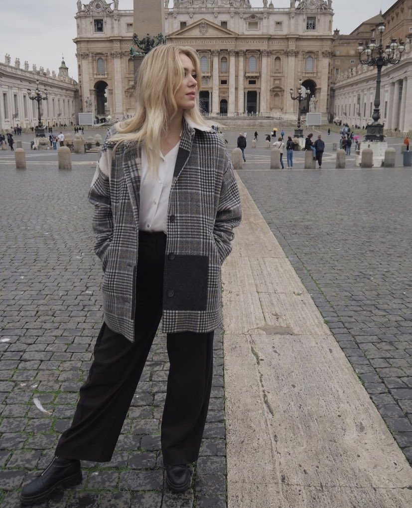 dailyjosefinep's tweet photo. 📸 | ROMA ✨ https://t.co/N49ymB4bPl