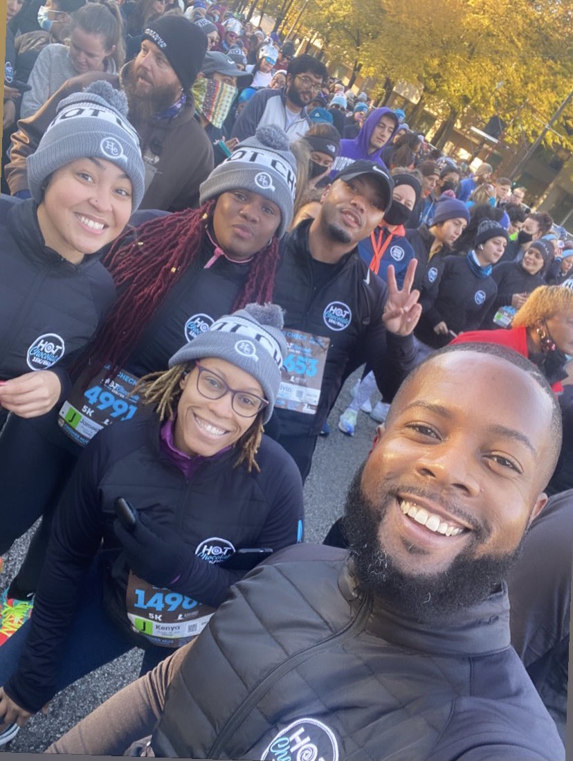 B__J__R's tweet photo. Ran a 5k with the team this morning! 💪🏾

@BeNobleFit https://t.co/1tBtRvs9WH