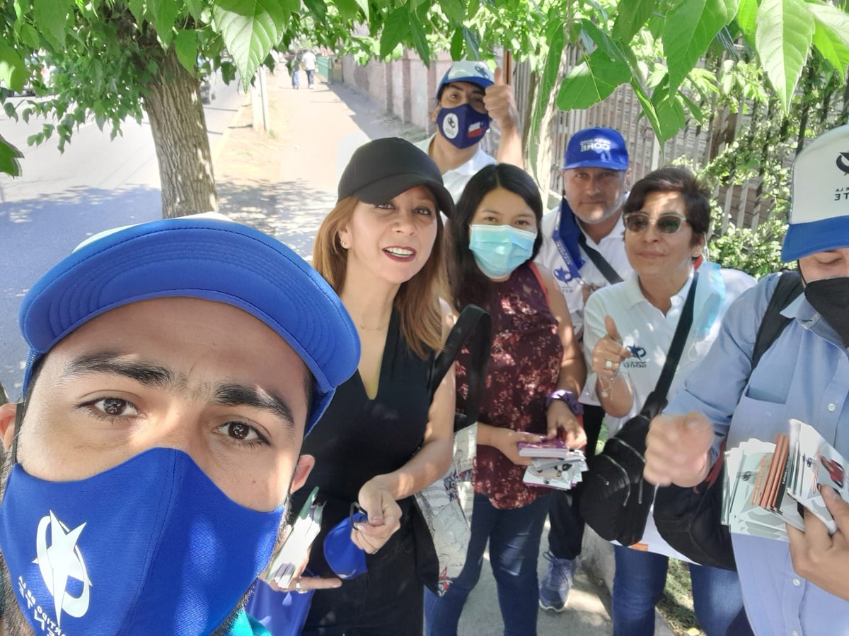 RUBENOYARZOF's tweet photo. #Francoestamoscontigo
Rubén Oyarzo Figueroa Candidato a diputado Distrito 8 #OyarzoDiputado #AB69 #DISTRITO8 #bancadapdg #partidodelagente #Lampa #Colina #TilTil #Maipu #Cerrillos #Quilicura #Pudahuel #EstacionCentral #Elecciones2021CL #DiputadoD8 https://t.co/QrbFB5ipXy