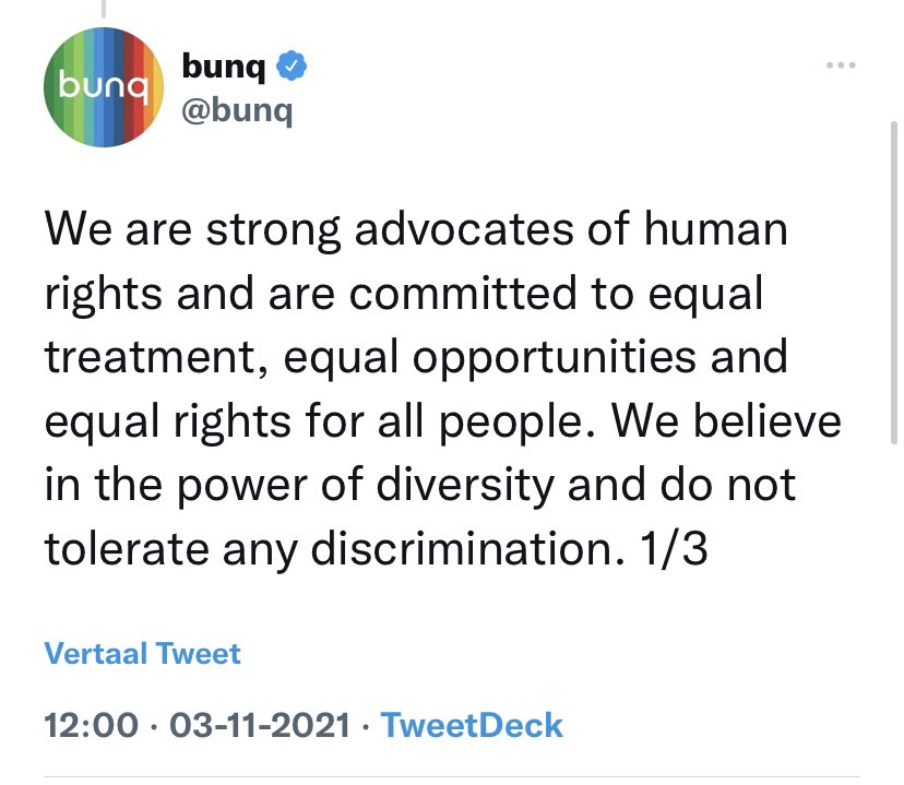 voorzij's tweet photo. Nog even de tweets van @bunq op een rijtje. De tweets waarmee de bank verklaart waarom ze de bankrekening van onze feministische stichting @voorzij hebben opgeheven. Ze vinden dat wij transvrouwen (=mannen) moeten includeren in ons feminisme. https://t.co/RsVC2D5G0F
