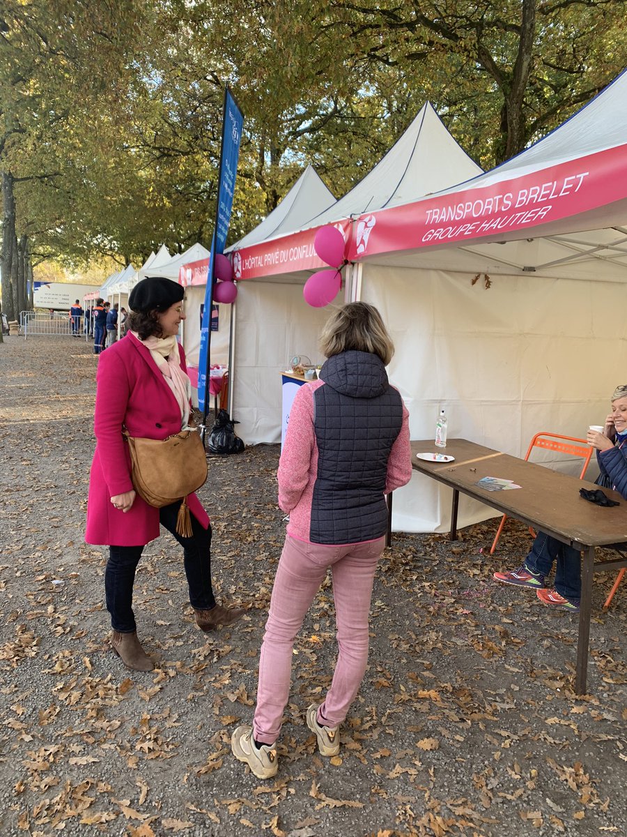 valerie_oppelt's tweet photo. Édition 2021 @ODYSSEA_fr #Nantes 
🏃‍♂️11000 participants à la course/marche
✊82000€ récoltés pour la lutte contre le #cancer du sein

👇des #associations engagées👇
#MaParenthèse, la maison pour les femmes touchées par le cancer
#MadameS fédérer et aider #VuParLesHommes #odyssea https://t.co/5yqhVoCQHv