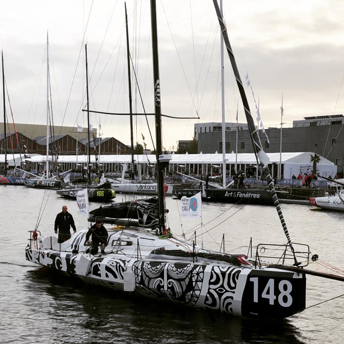 🚨 TOP DÉPART ⛵️
L'aventure commence!!!
RDV sur la chaîne de <a href="/lequipe/">L'Équipe</a> pour le live !

<a href="/FullSave148/">FullSave148 - Class40</a> <a href="/AssoClass40/">Association Class40</a> 
#fullsave148 
#RouteDuCafé 
#TransatJacquesVabre
#TJV148
#adventure #teamspirit #challenge #ocean #lehavre #martinique #regate #sail #skipper #duo #Class40