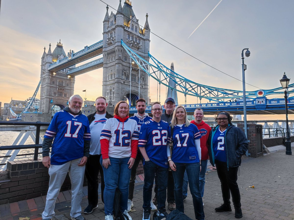 UK_Bills's tweet photo. Getting ready for the big meetup @MoretownBelle, met a few #billsmafia along the way! https://t.co/sYFMmLSsnE