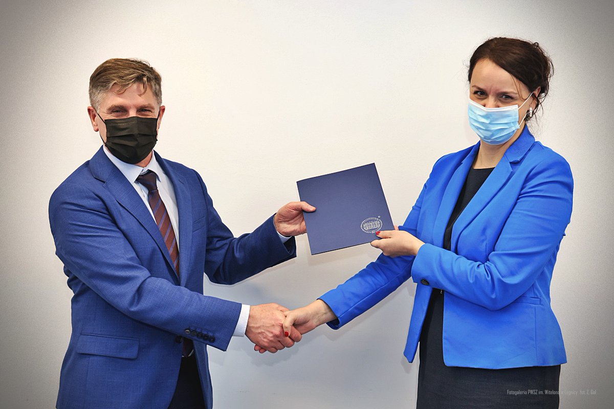 WNTiEPWSZLca's tweet photo. Prace nad skonstruowaniem prototypu inteligentnego drona, będą pierwszym projektem badawczym, którego studenci @PWSZimWitelona podejmą się w ramach porozumienia Uczelni z samorządem i biznesem.
https://t.co/34BW8gWqwD
#witelonka #pwszlegnica #wntiepwszlegnica https://t.co/8OGJnqSsmR
