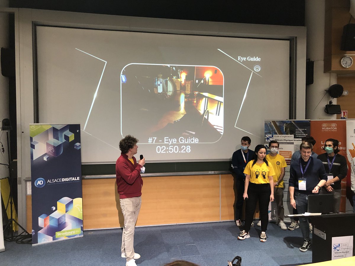 AlsaceDigitale's tweet image. #HICamp Projet #EyeGuide : un #gardware et une #app pour assister les #utilisateurs déficients visuels dans leur vie quotidienne #IA #VR
