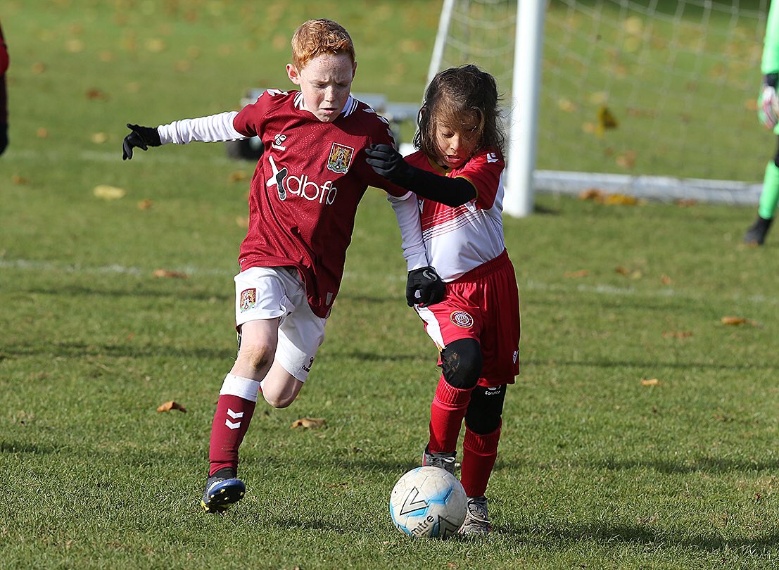 ntfc's tweet image. 📸Action this morning for @NTFC_Academy under 9s. Thank you to @dbfbcomms and @InTownAuto for supporting the Northampton Town Academy