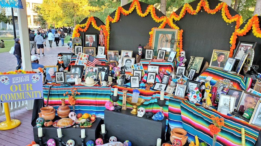 RobertGallegos_'s tweet photo. Wow! What a tremendous showing for the first annual #Houston #DiaDeLosMuertos parade! So moved by how many Houstonians came out to celebrate their loved ones and participate in this important tradition. Looking forward to next year! https://t.co/lh63iM5Lpr