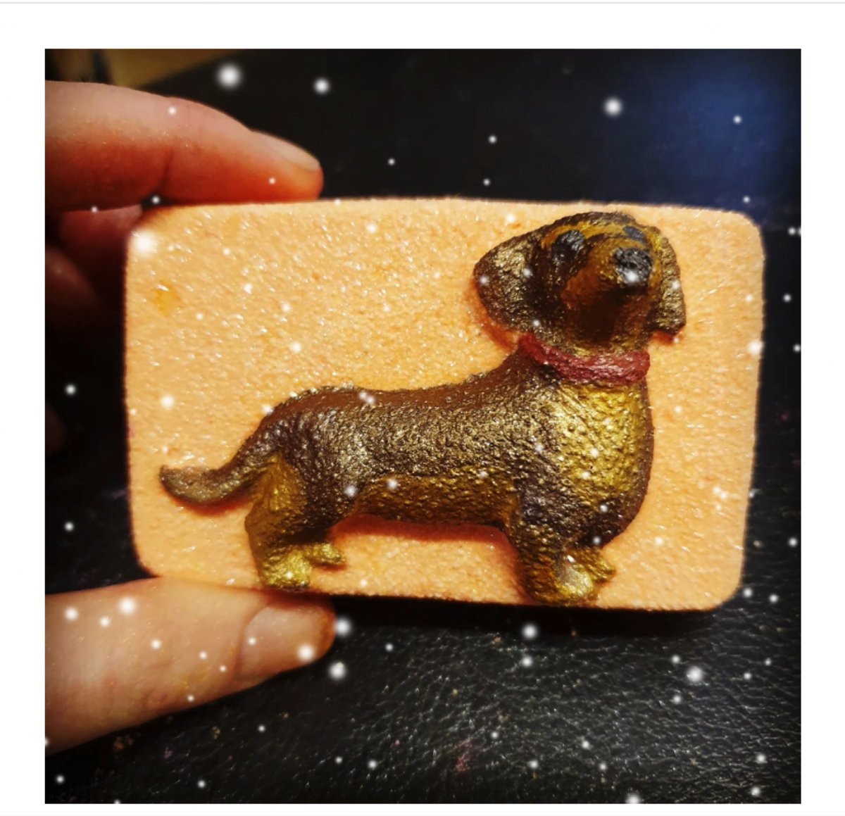 Sausage dog bath bomb! Heaven!