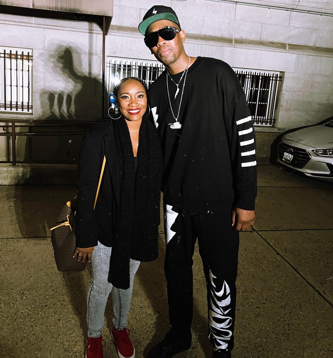 ItsNoriNori's tweet photo. It’s the #NoLimit family bond and legacy for me! “Know your worth, today and tomorrow…” - @masterp 
Thank you @romeomiller @kevinmiller_jr @silkktheshocker @ItsMystikal and a special big hug to my sis @leahahenry #LeahsLemonade for one helluva #DCNight 🍋 #NoLimitTour #BdayNov21 https://t.co/2PKgFOunRN