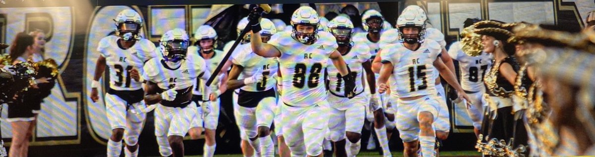 RC_Bulldogs's tweet photo. WE ARE NOT DEAD YET!!!!!!!!
We back at THE STAR 💫. Friday night 7 pm!!!! BiDistrict Championship vs. Frisco ticket info on the RCISD. Athletics website. ROJO still#heartless. https://t.co/MBC83sonG2