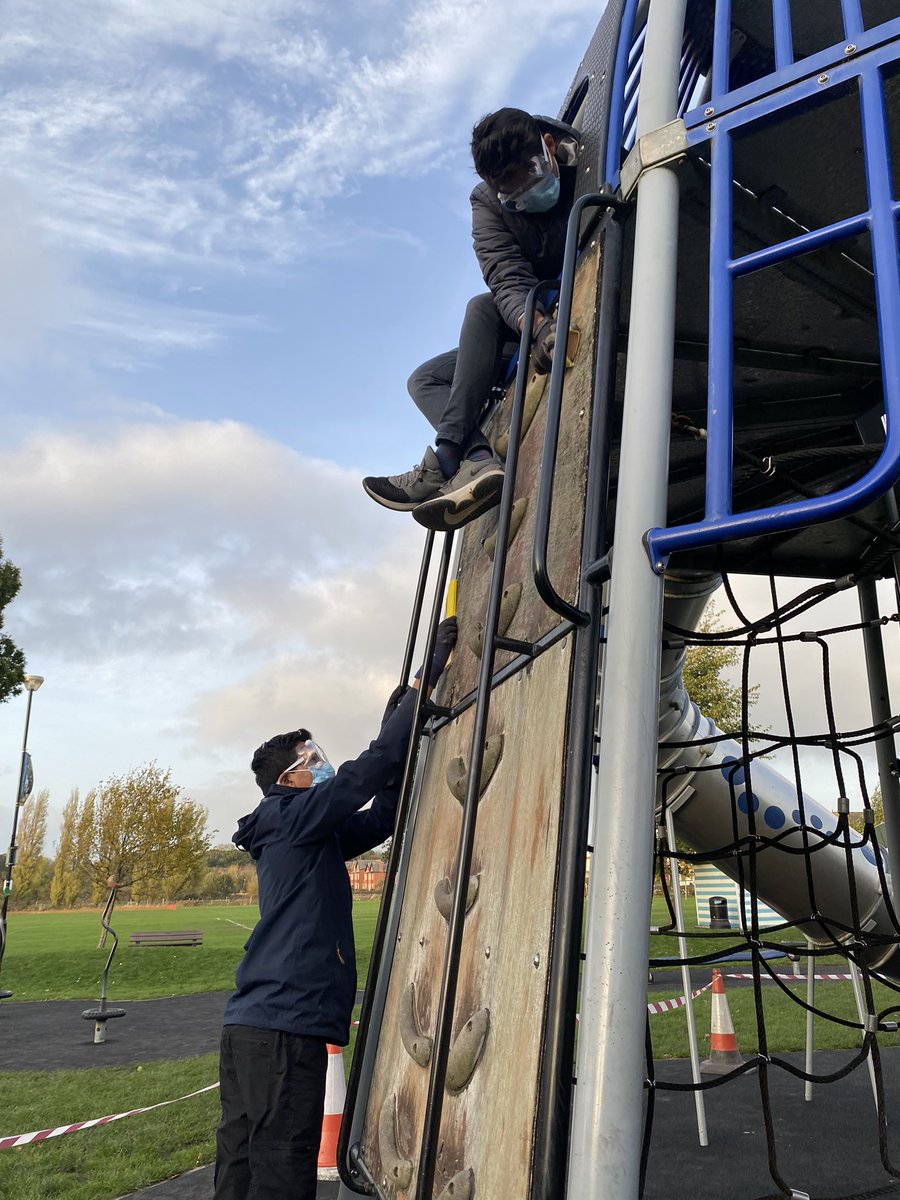 pv4ulytham's tweet photo. Thank you to our #communitymaker volunteers for their maintenance work on our rocket ship slide today. @DofE @AKSSchool #community #makeadifference #lytham https://t.co/DTfeFhv6FH