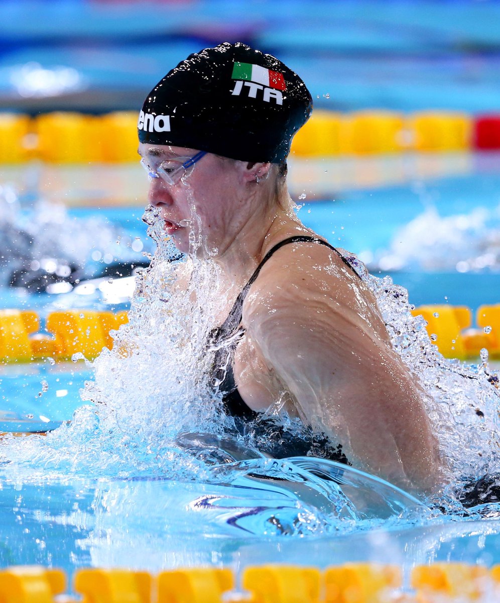 UN 50 RANA TUTTO AZZURRO! 💙

Nella distanza breve della rana a #Kazan2021 Arianna #Castiglioni si prende l'ORO EUROPEO davanti a Benedetta #Pilato d'ARGENTO! 🥇🥈

#euroswim2021 <a href="/FINOfficial_/">Federnuoto</a>