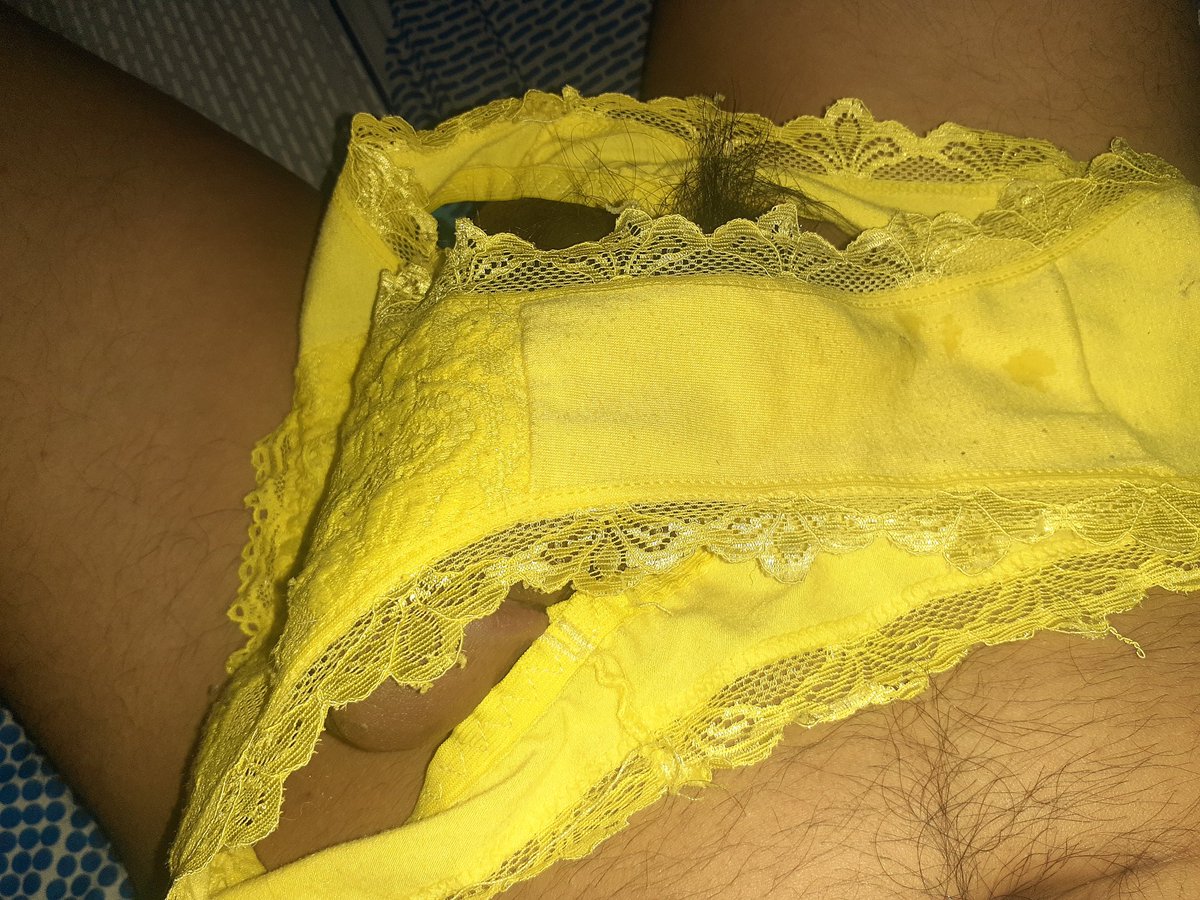 MatiSingle's tweet photo. El regalo de una rica señora despues de una muy buena cojida 🔥 alguien mas quiere regalarme su calzon ? 🔥 single La Paz https://t.co/f3ozdlwogk