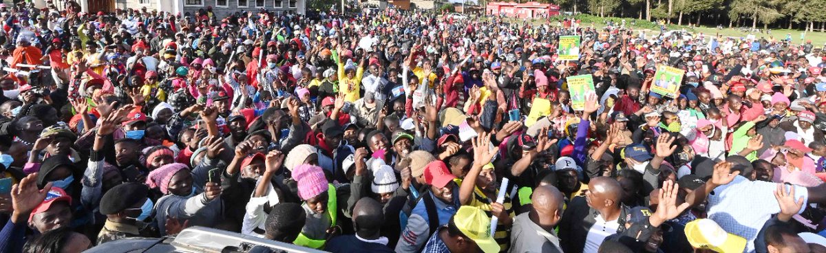 WilliamsRuto's tweet photo. The United Democratic Alliance administration will invest in markets and research that work for small-scale farmers and traders in agriculturally-rich parts of our country such Kimende and Limuru. We will also offer them the right tools and opportunities to thrive. https://t.co/35sXUhd4yO