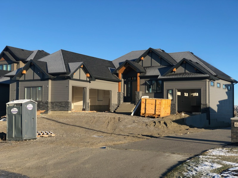 MhTimber's tweet photo. This new home under construction is in Okotoks.  We are a custom home building company as well as a bedroom community developer in High River, Okotoks, &amp; Medicine Hat and enjoy helping everyone in between!  #custombuilt #homedesign #medhat #yxh https://t.co/tBt1ck7NzK
