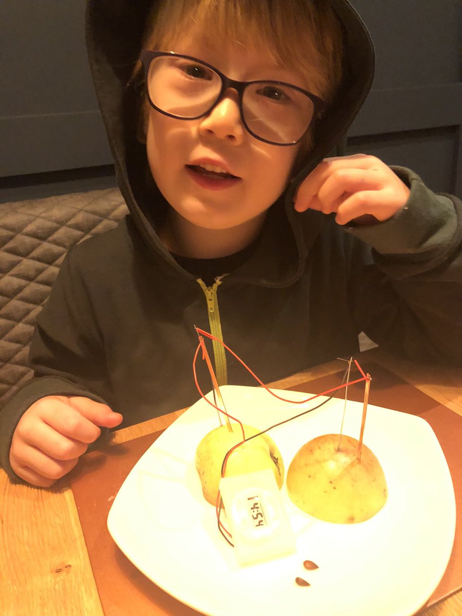 lorri_tay's tweet photo. Building a battery! Blowing out Granny’s candles, celebrating bonfire night and being the best dressed cousins ever! @TranbyReception #Alphabetweekend https://t.co/78Mt2V0etH