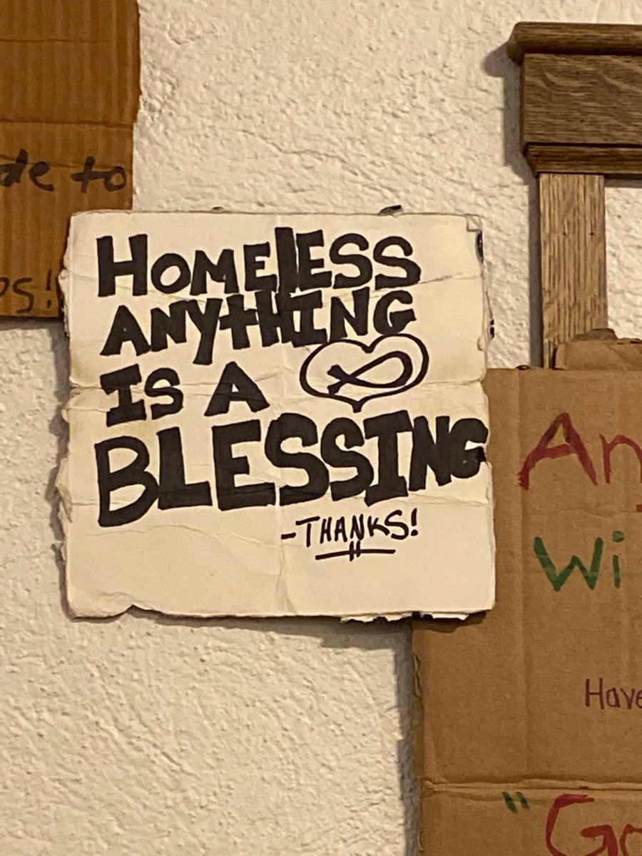 psujenn's tweet photo. TY @williebaronet - Your artistry truly brings humanity to homelessness. Thank you for the opportunity to meet you, engage is thoughtful dialogue and most importantly for being an inspiration to all of us! God Bless 🙏🏻❤️ #signsofhumanity #weareallhomeless @WAAHCTC https://t.co/R47SsyCMcb