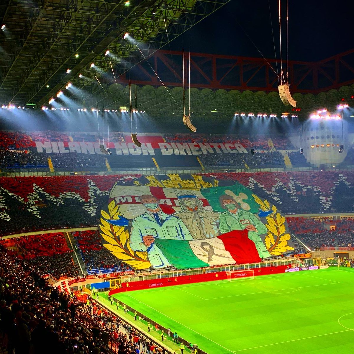 MILAN N’OUBLIE PAS 👏🔴⚫️